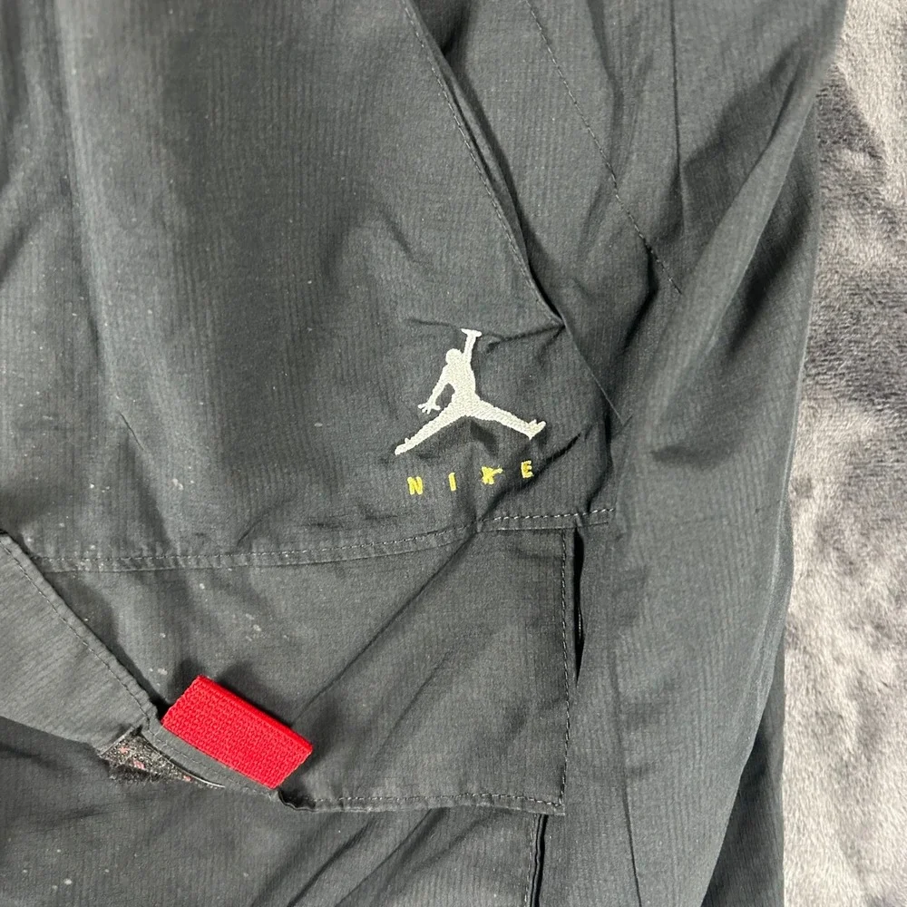 Jordan Cargo Shorts Mens XL Black Jumpman Nylon Mesh Lined Athletic 1827
